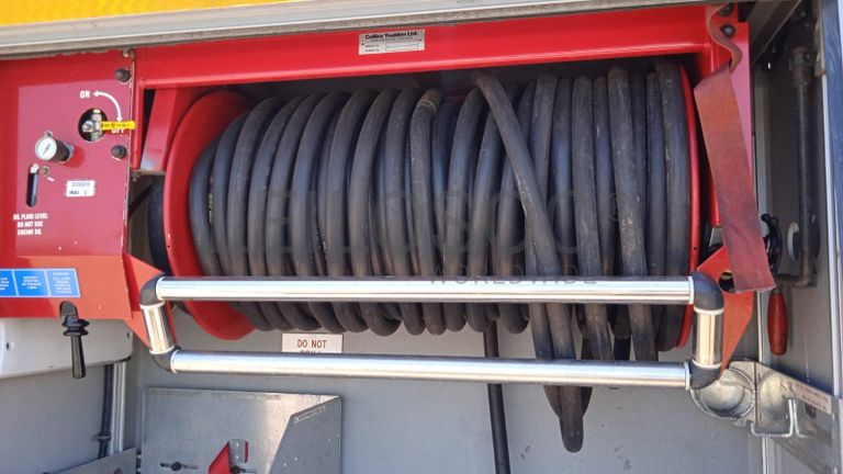 Autotanque Mercedes Benz Atego ·