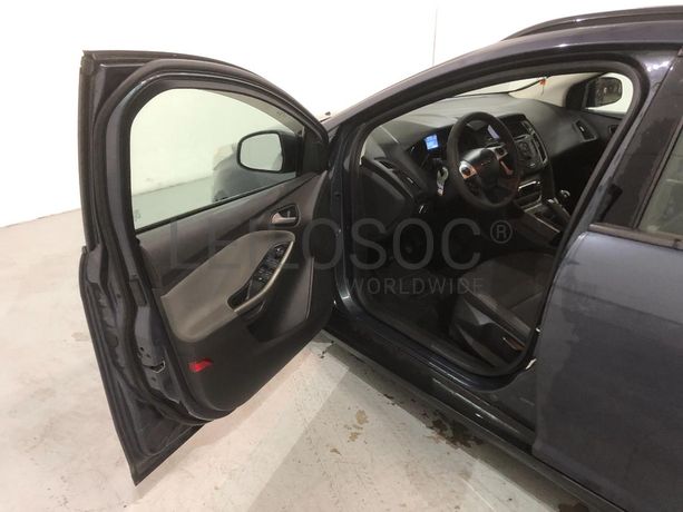 Ford Focus 1.6 TDCI · Ano 2014