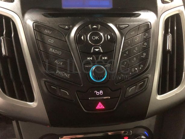 Ford Focus 1.6 TDCI · Ano 2014