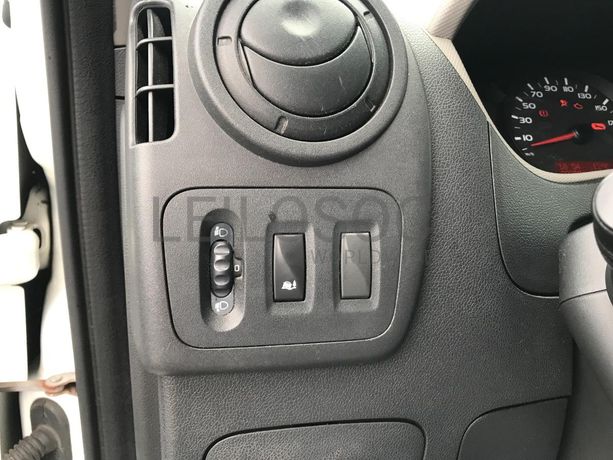 Renault Master 2.3 DCI · Ano 2015