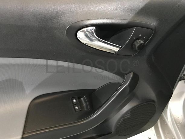 Seat Ibiza 1.2 TDI · Ano 2014