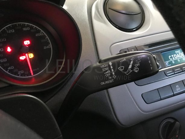 Seat Ibiza 1.2 TDI · Ano 2014