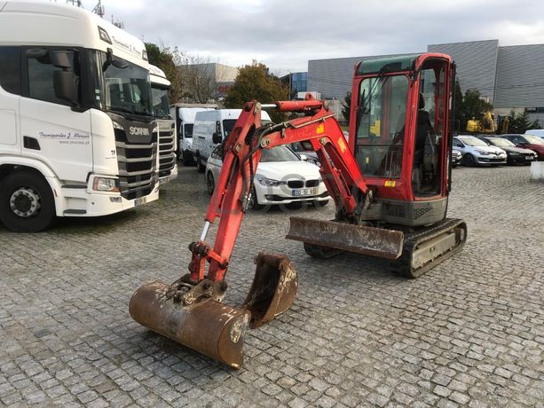 Mini Giratória VIO 20-4 · Ano 2014