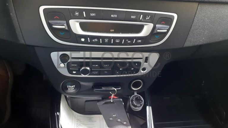 Mini Cooper D · Ano 2010