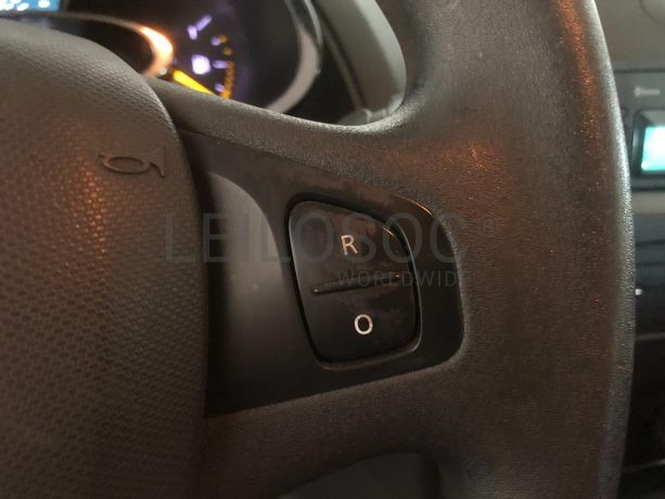 Renault Clio · Ano 2013