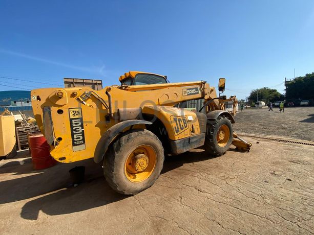 Telescópico JCB TH535