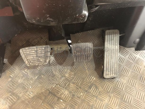 Empilhador Nissan 3.000kg