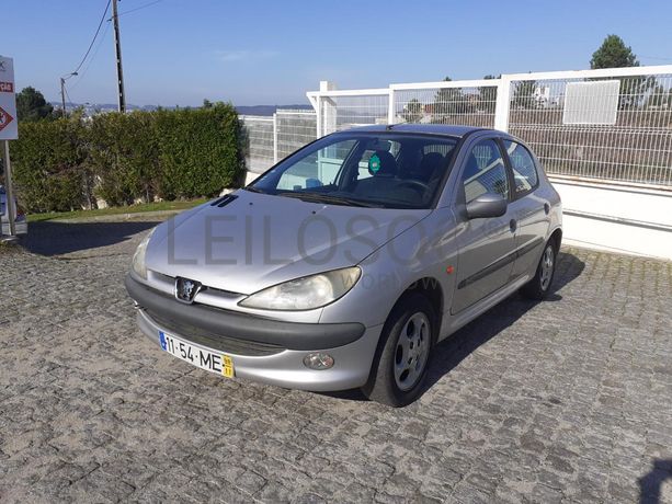 Peugeot 206 1.1 · Ano 1998