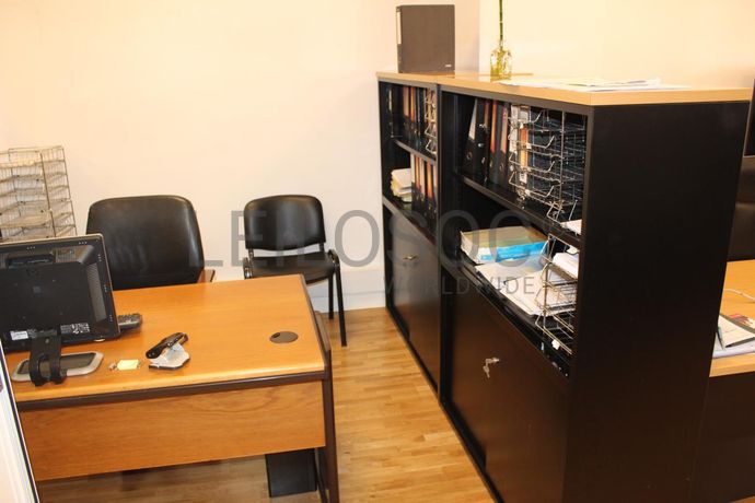 Equipamento de Escritório