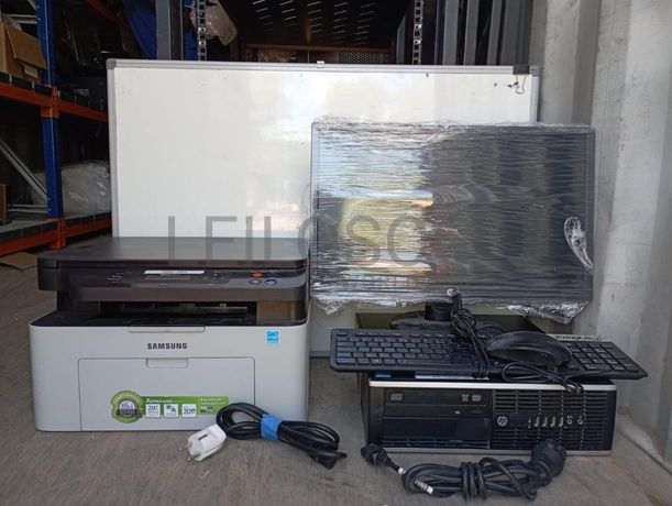 Material Informático ·