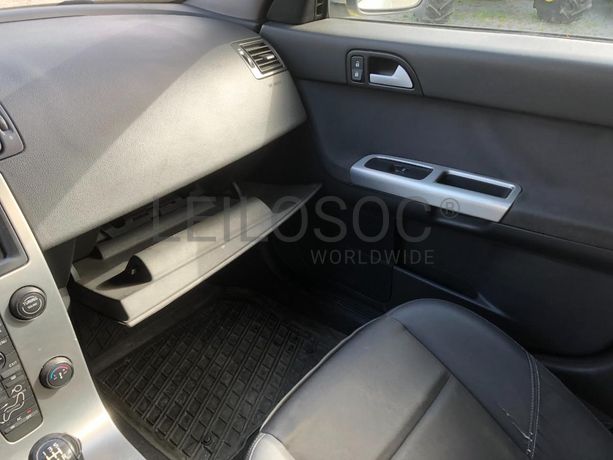 Volvo V50 · Ano 2006