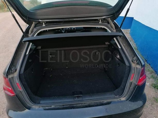 Metade indivisa · Audi A3 TDI