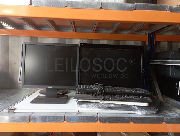 Material Informático ·