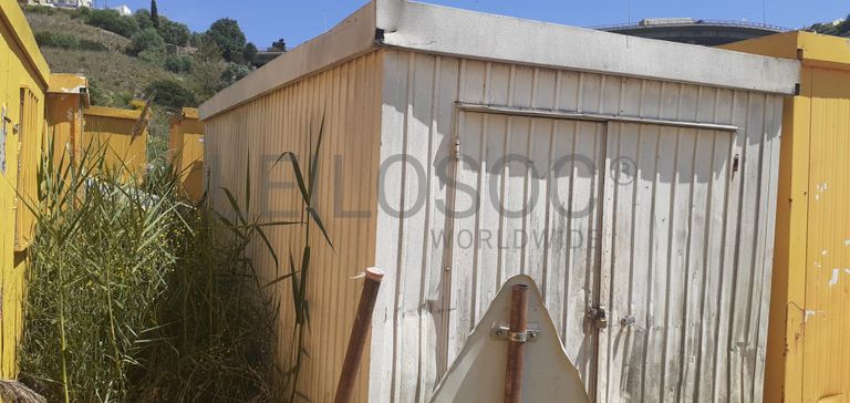 Contentor ferramenteiro