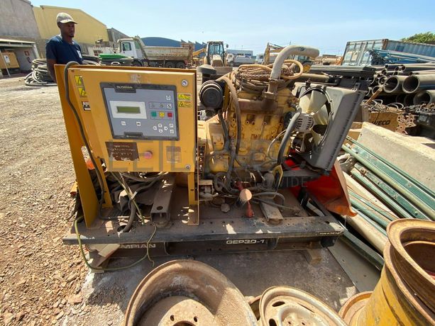 Gerador OLYMPIAN GEPX30A ·