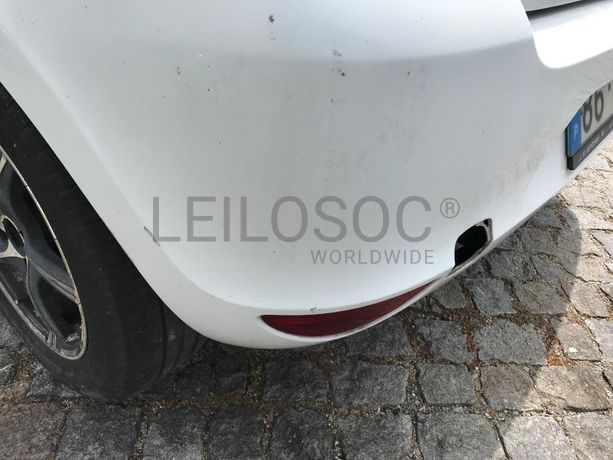 Renault Clio 1.5 DCI · Ano 2009