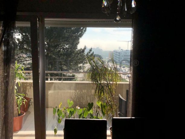 Apartamento T3 com Garagem · Vila Nova de Gaia