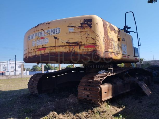 Giratória New Holland, ·