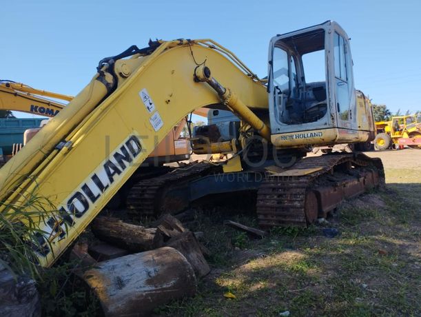 Giratória New Holland, ·