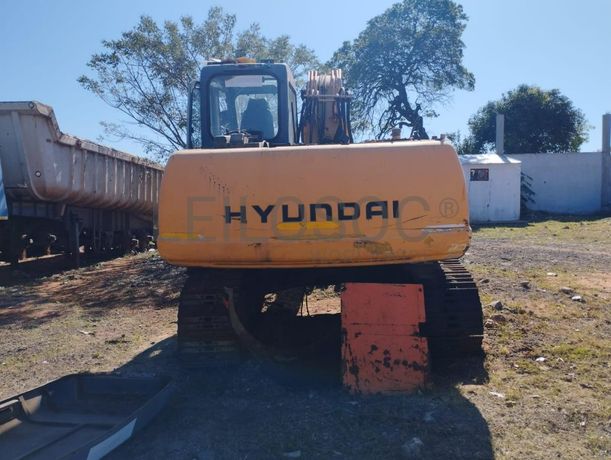 Giratória HYUNDAI ·