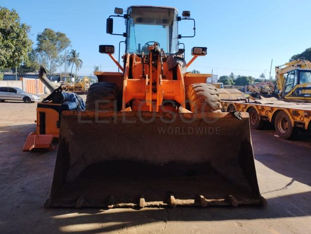 Pá carregadora DOOSAN ·