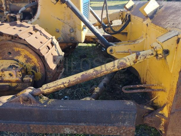 Buldozer Komatsu D60E-6 ·