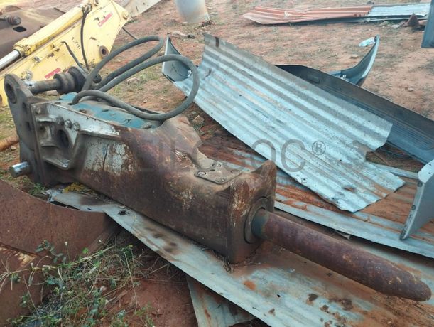 Martelo hidráullico ·