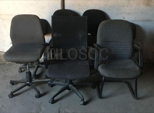 Mobiliário de escritório ·