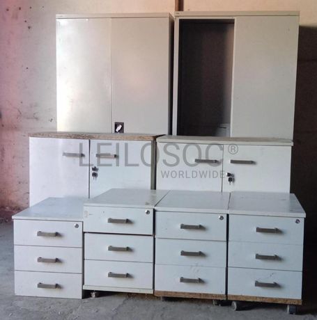 Mobiliário de escritório ·