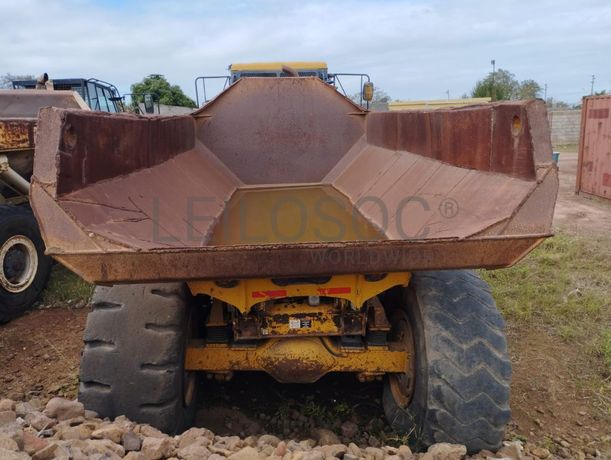 Dumper Bell B25D, ·