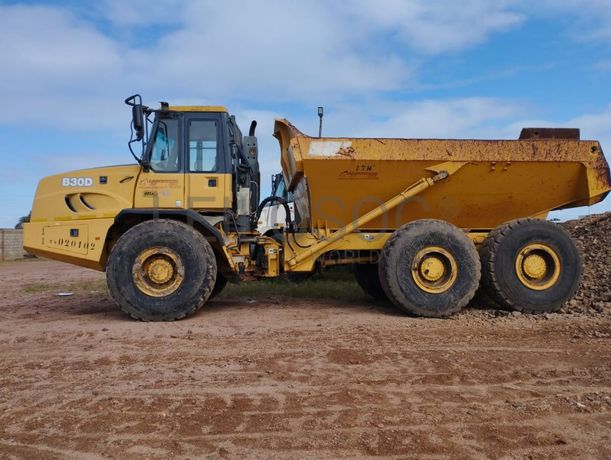 Dumper BELL B30D 6x6 HP ·