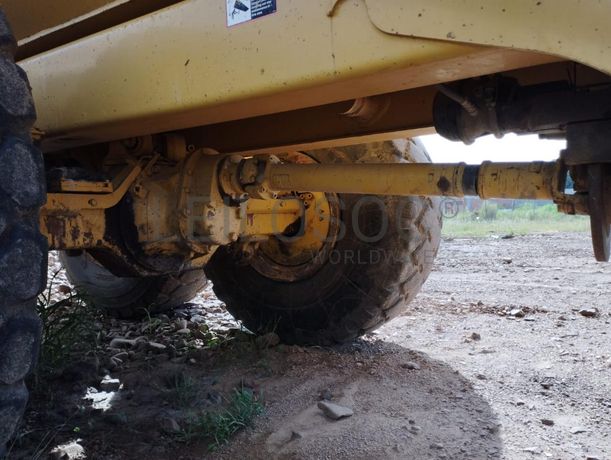 Dumper BELL B30D 6x6 HP ·