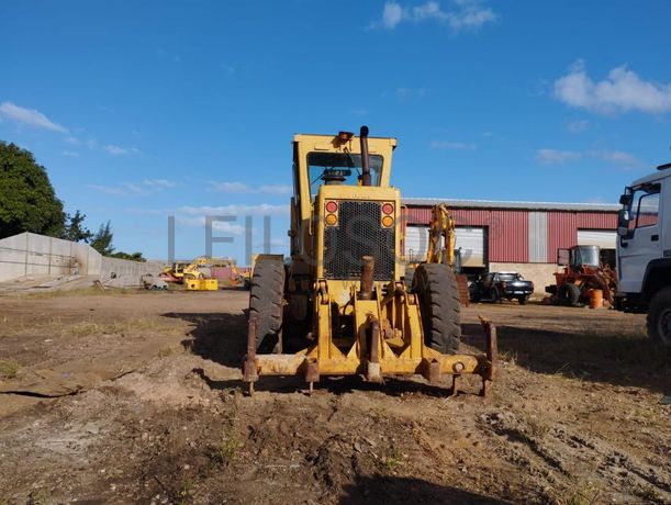 Niveladora caterpillar ·