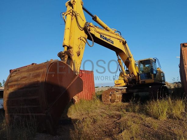 Escavadeira Komatsu PC600LC-7K ·