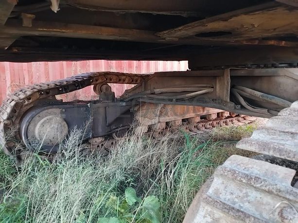 Escavadeira Komatsu PC600LC-7K ·