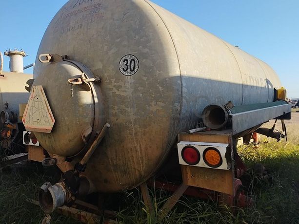 Atrelado tanque Joper ·