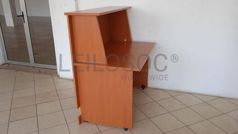 Mobiliário de Escritório ·