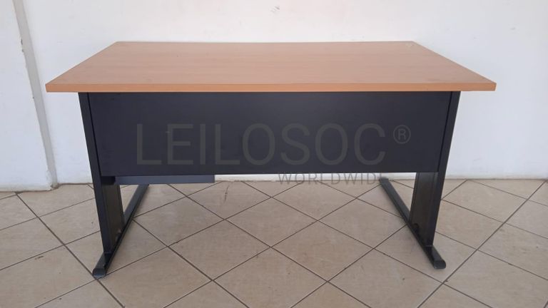 Mobiliário de Escritório ·