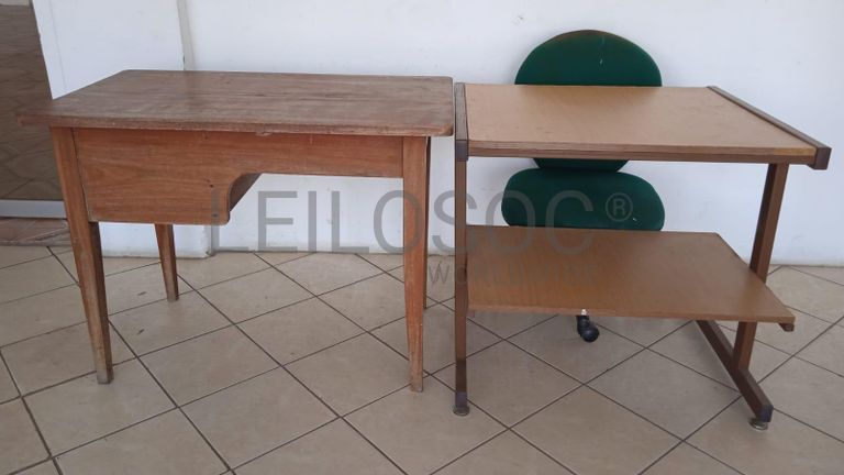 Mobiliário de escritório ·