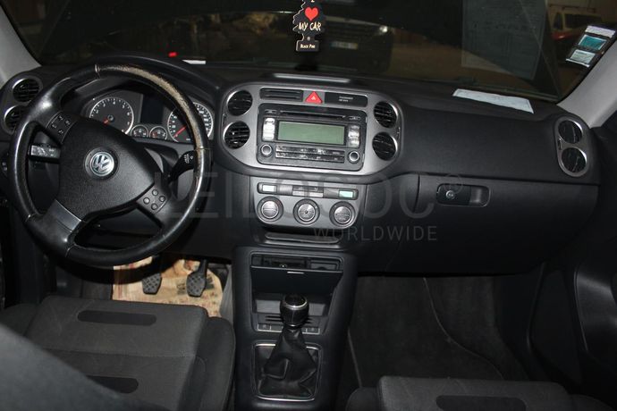 Volkswagen Tiguan 1.4STSI · Ano 2009