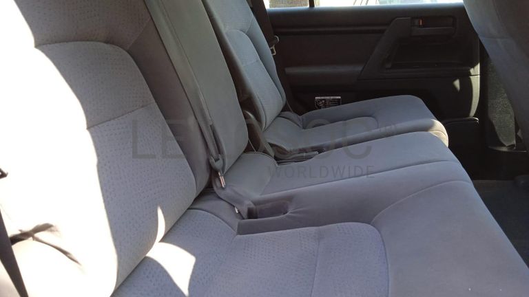 Toyota Landcruiser ·