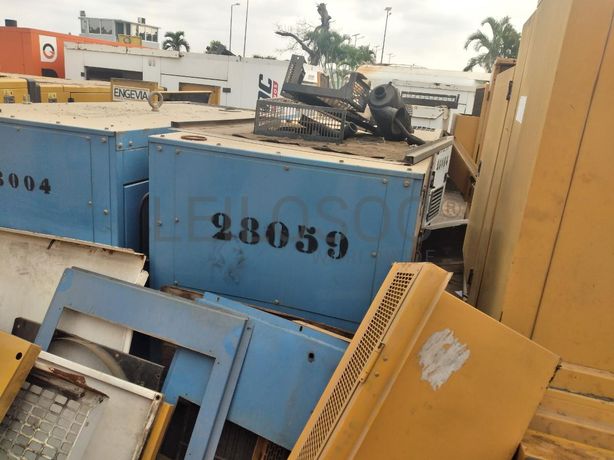 Gerador PERKINS 13 KVA · Viana