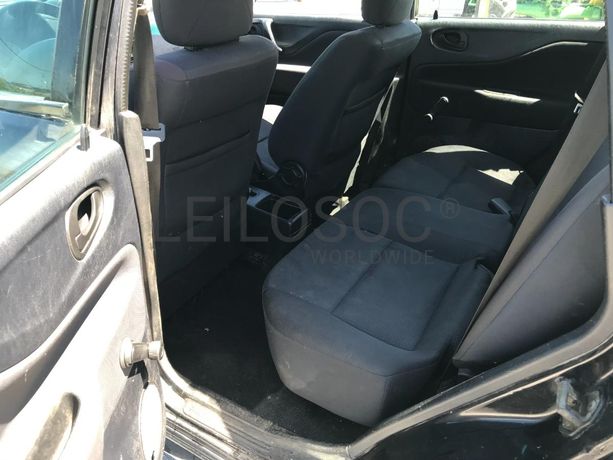 Mitsubishi SpaceStar 1.9DI-D · Ano 2004