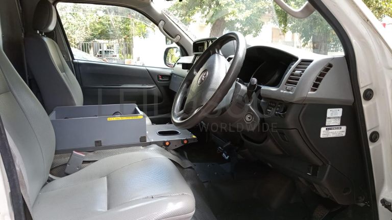 Ambulância Toyota Hiace ·