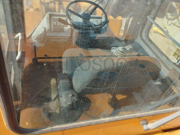 Pá carregadeira Daewoo ·