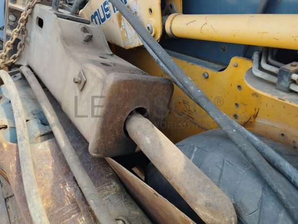 Martelo hidráulico Altas Copco ·