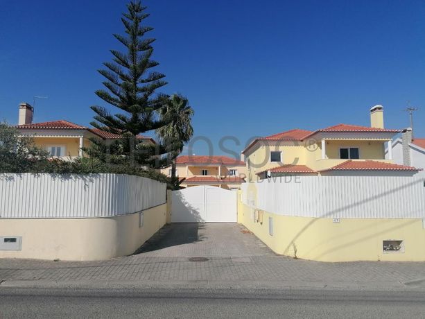 Moradia V4 · Setúbal