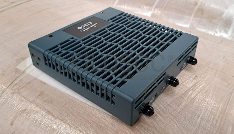 Material Informático ·