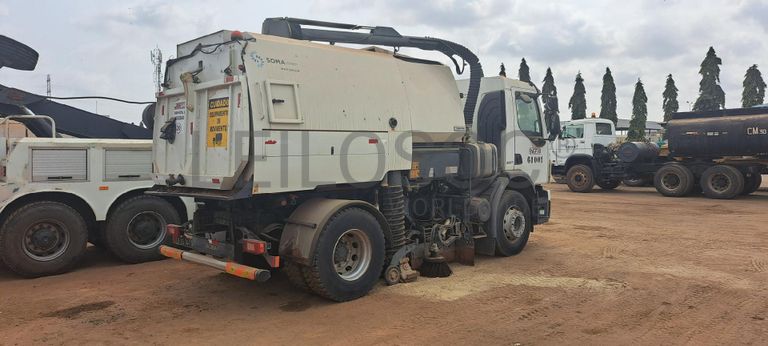 Caminhão Oficina IVECO 170E21 · Viana