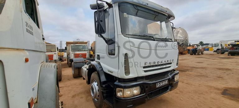 Caminhão Oficina IVECO 170E21 · Viana